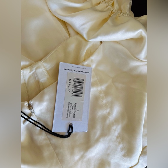 🎉LAST PIECE 🎉WE WORE WHAT Poplin Puff Sleeve Midi Dress - Picture 7 of 11